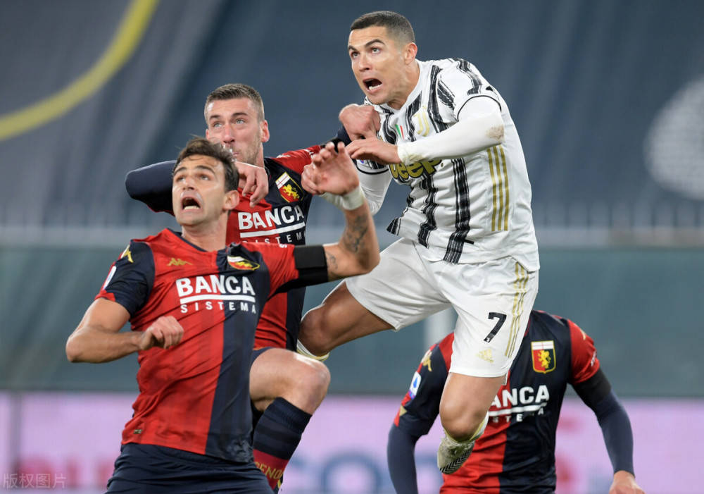 AC米兰轻取本菲卡，C罗扑点救主英超